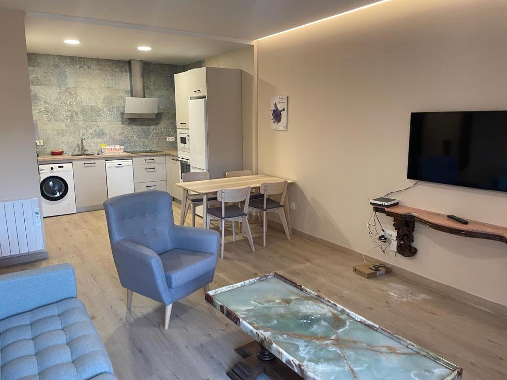 Apartamentos Gyc Vistas A Santo Domingo León Kültér fotó